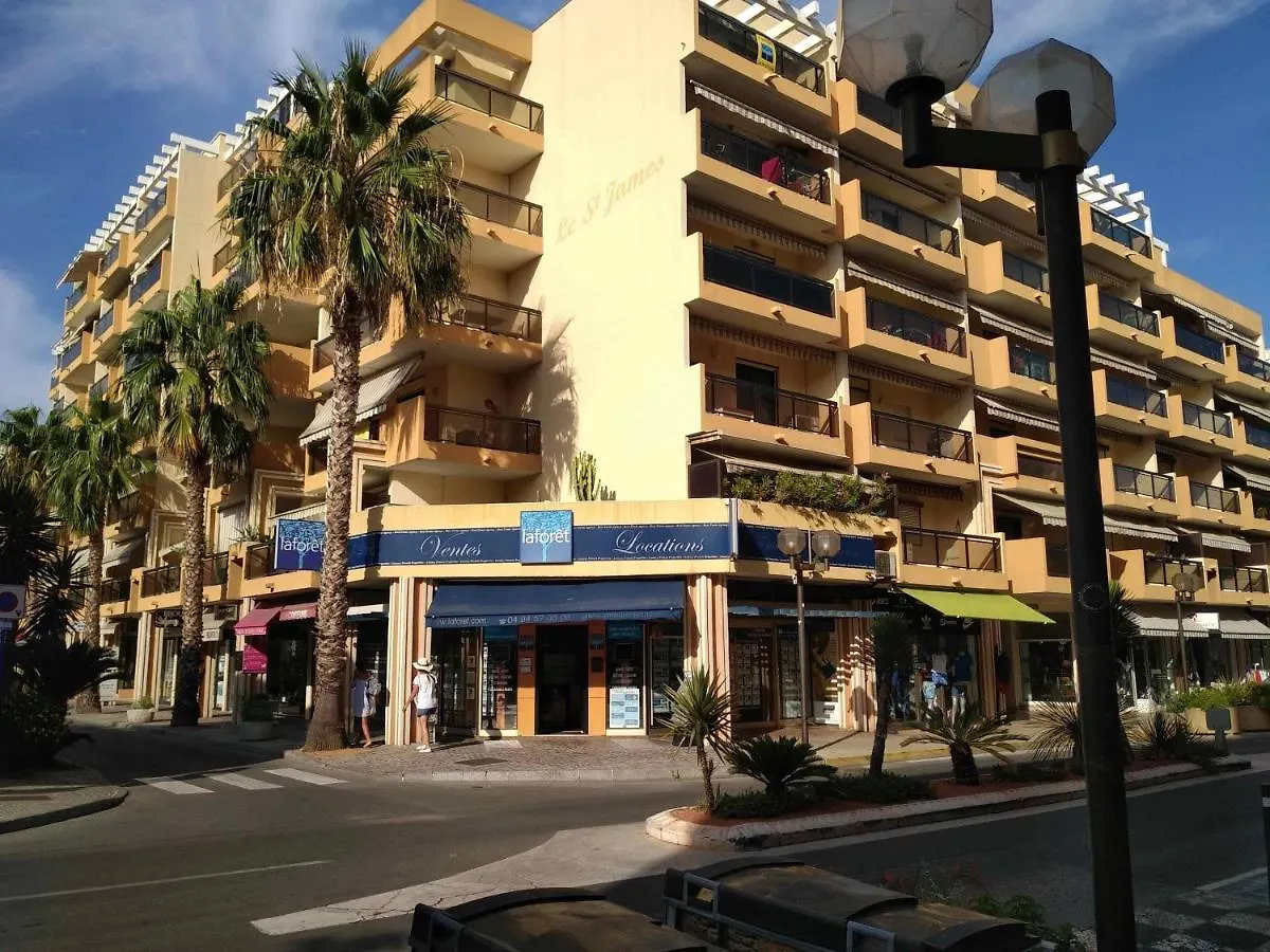 Residence Le St James Le Lavandou Apartment